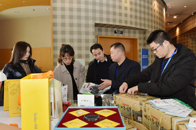 西安國(guó)際港務(wù)區(qū)脫貧攻堅(jiān)多措并舉 助力略陽脫貧攻堅(jiān)